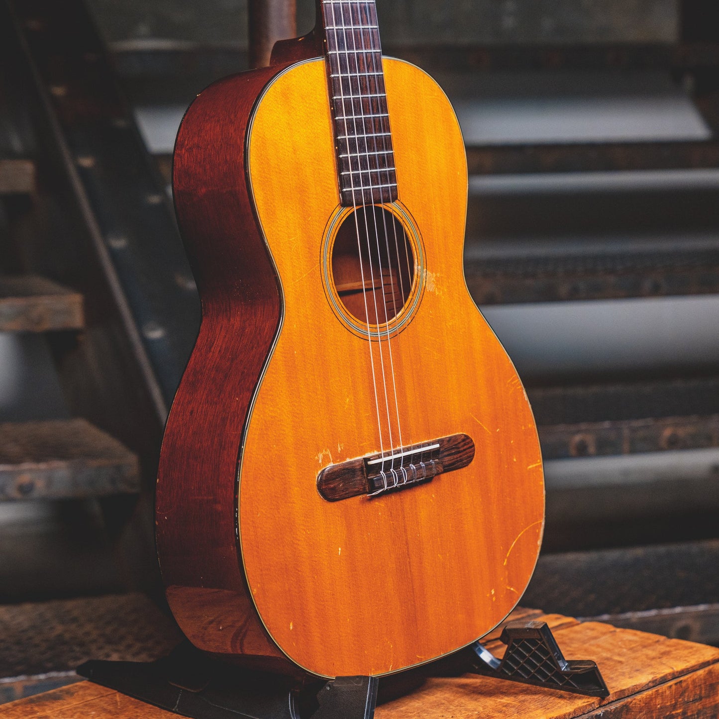 1961 Martin 00-18C Spruce/Mahogany Nylon String Acoustic Guitars W/ OHSC - Vintage