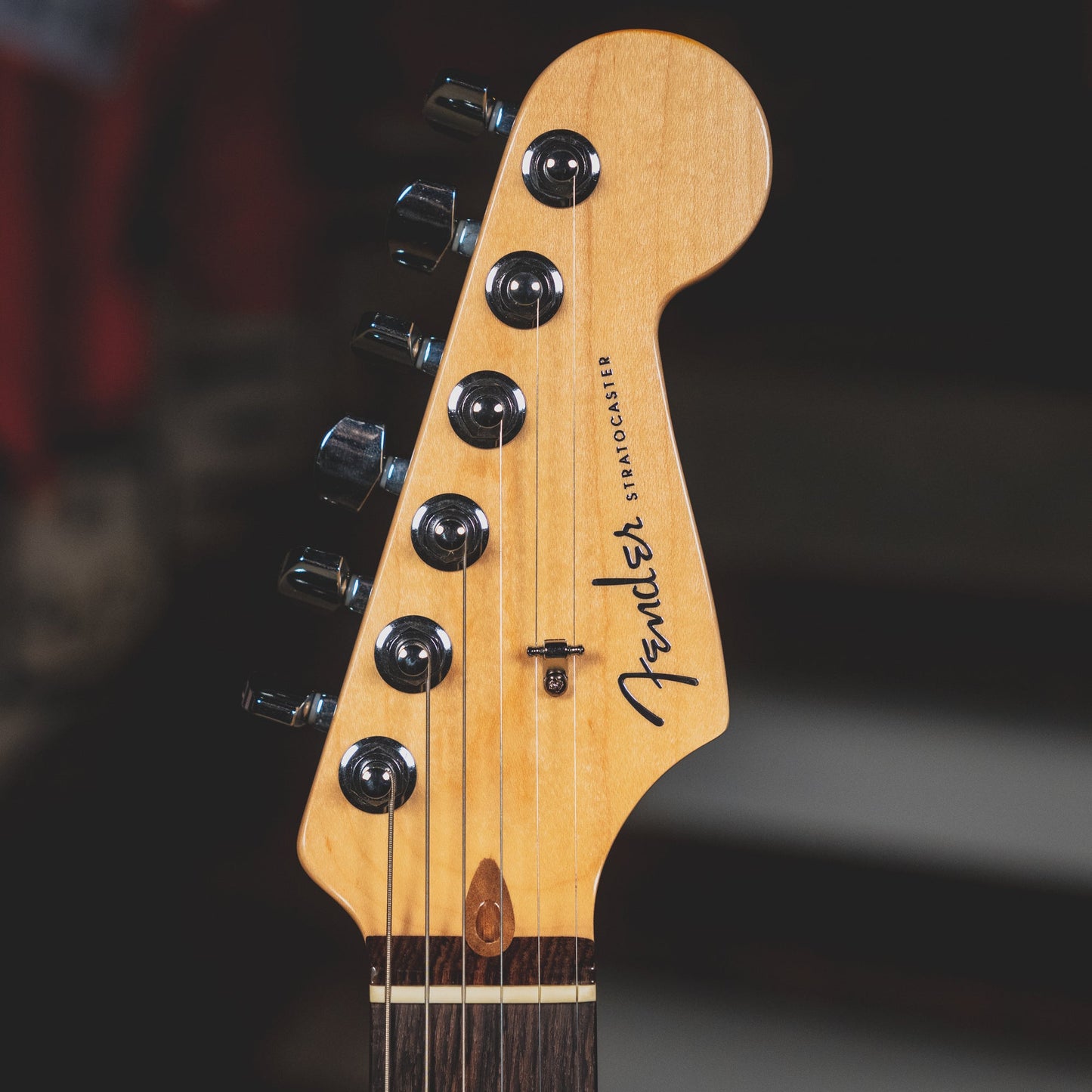 2008 Fender American Deluxe Ash Stratocaster Electric Guitar, Tobacco Sunburst w/Hard Case - Used